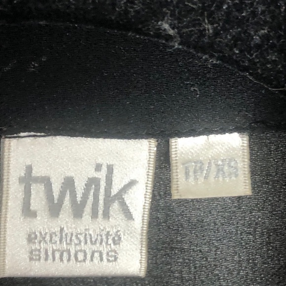 Women’s Black Sheer with Pink Sequins Sleeveless top. Size XS. Twik - Picture 6 of 6